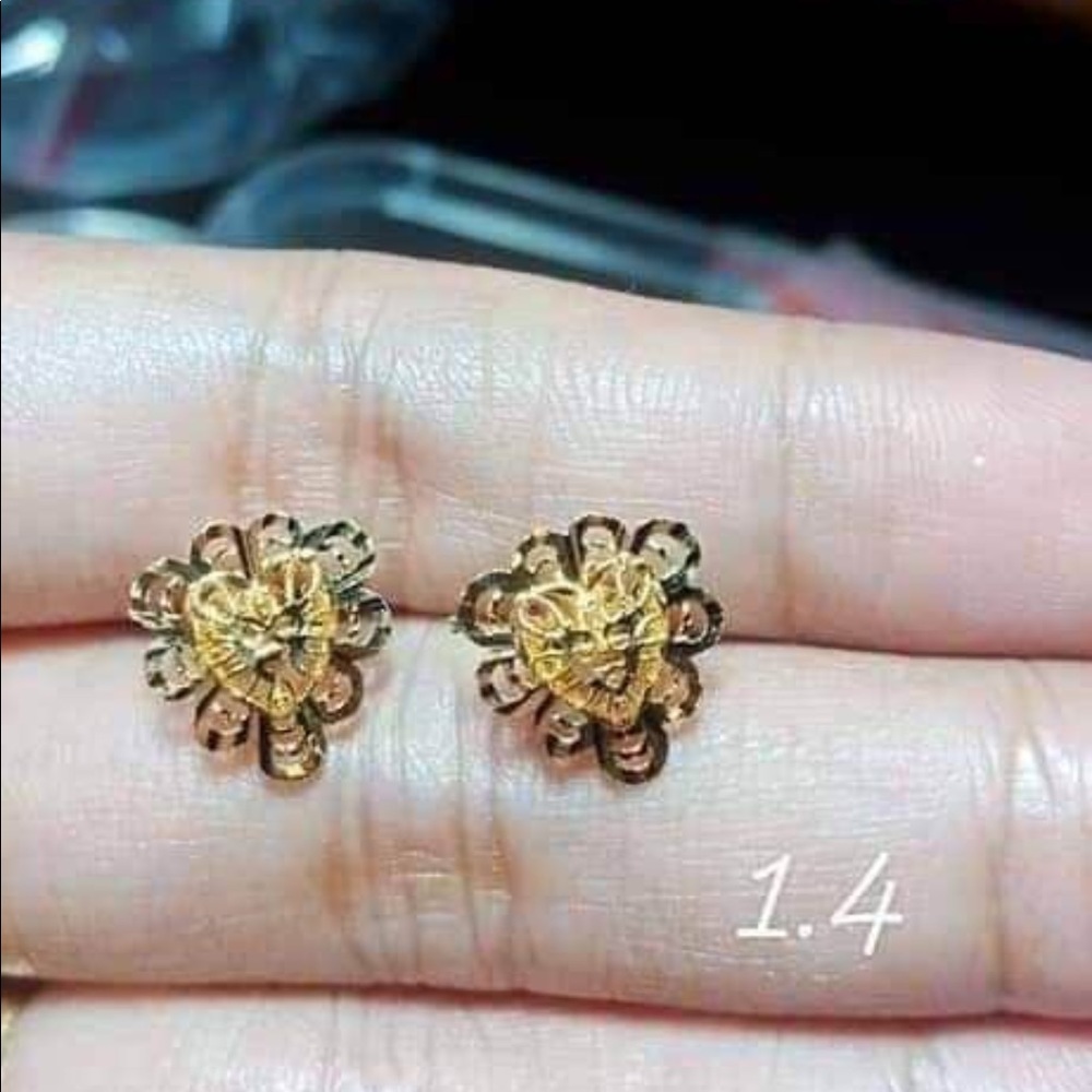 Brand new jewelry gold 18 k